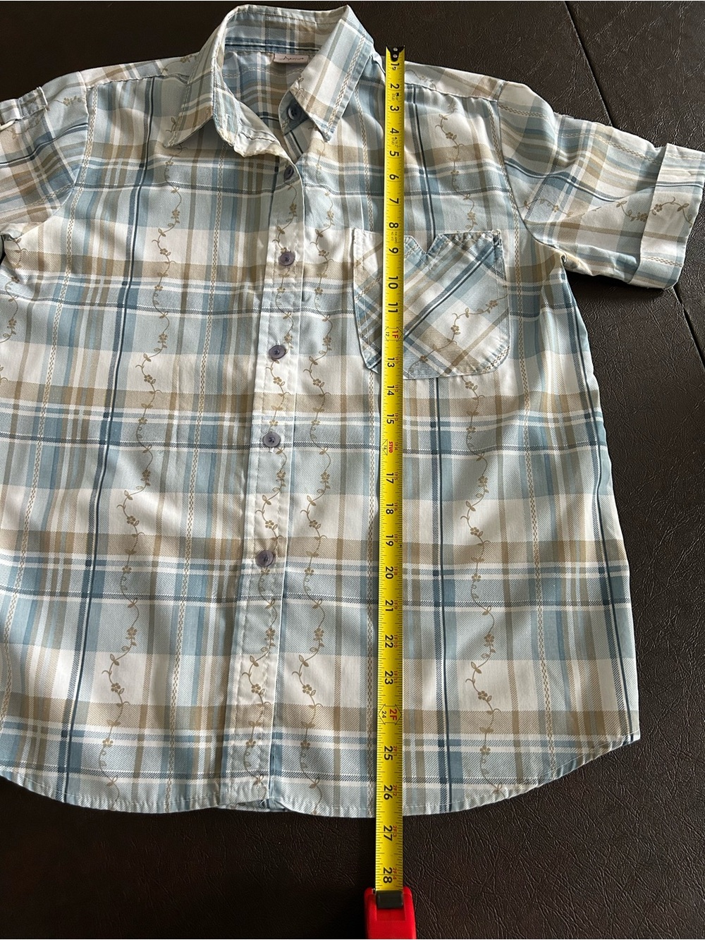 Casual Short-Sleeve Plaid Shirt in Light Blue and Tan with Tan Pants - Picture 4 of 10